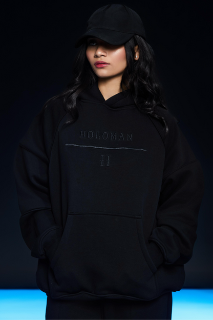 SIGNATURE HOODIE